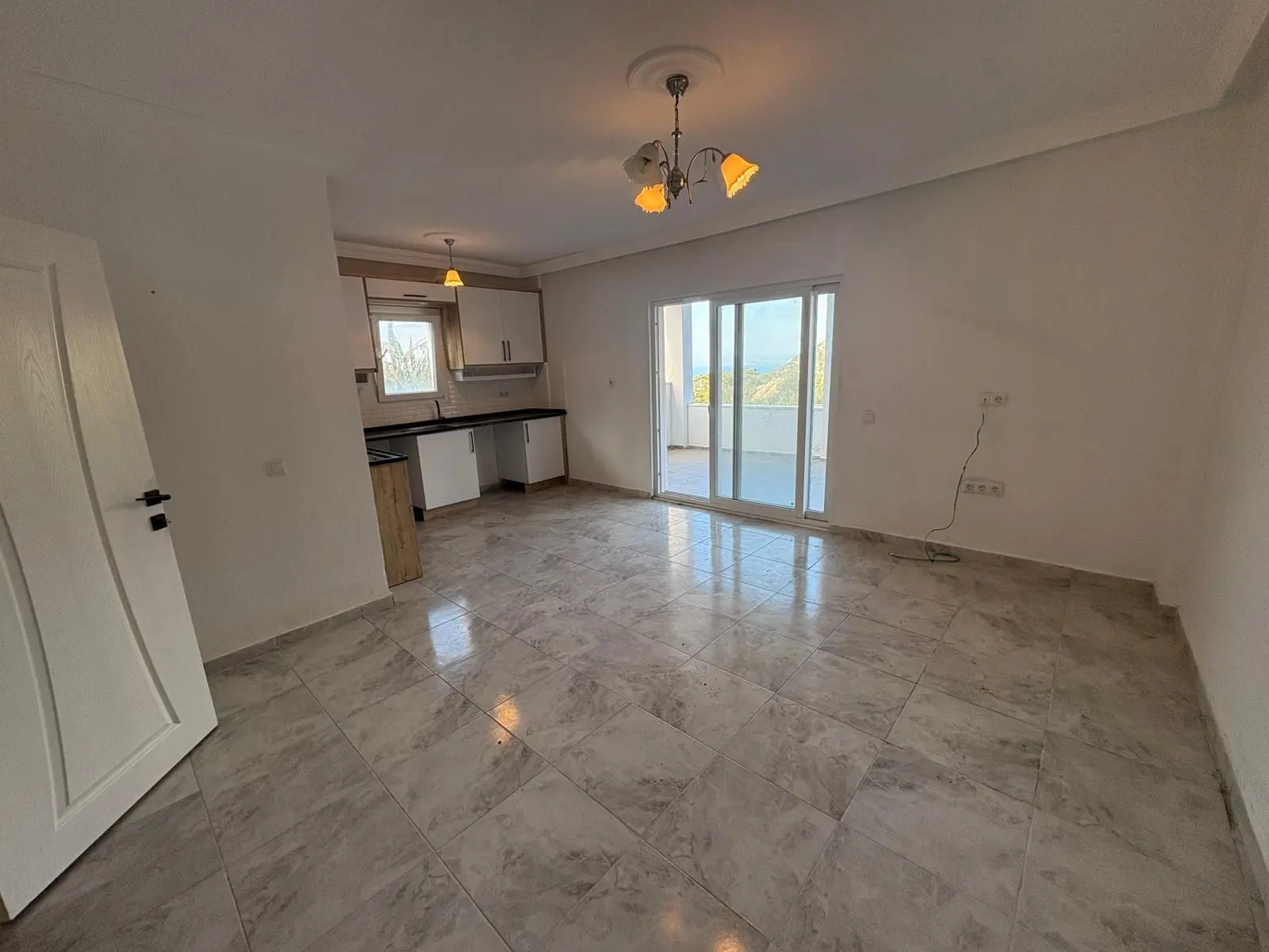 2 Bed 1 Bath Apart Gokbel101