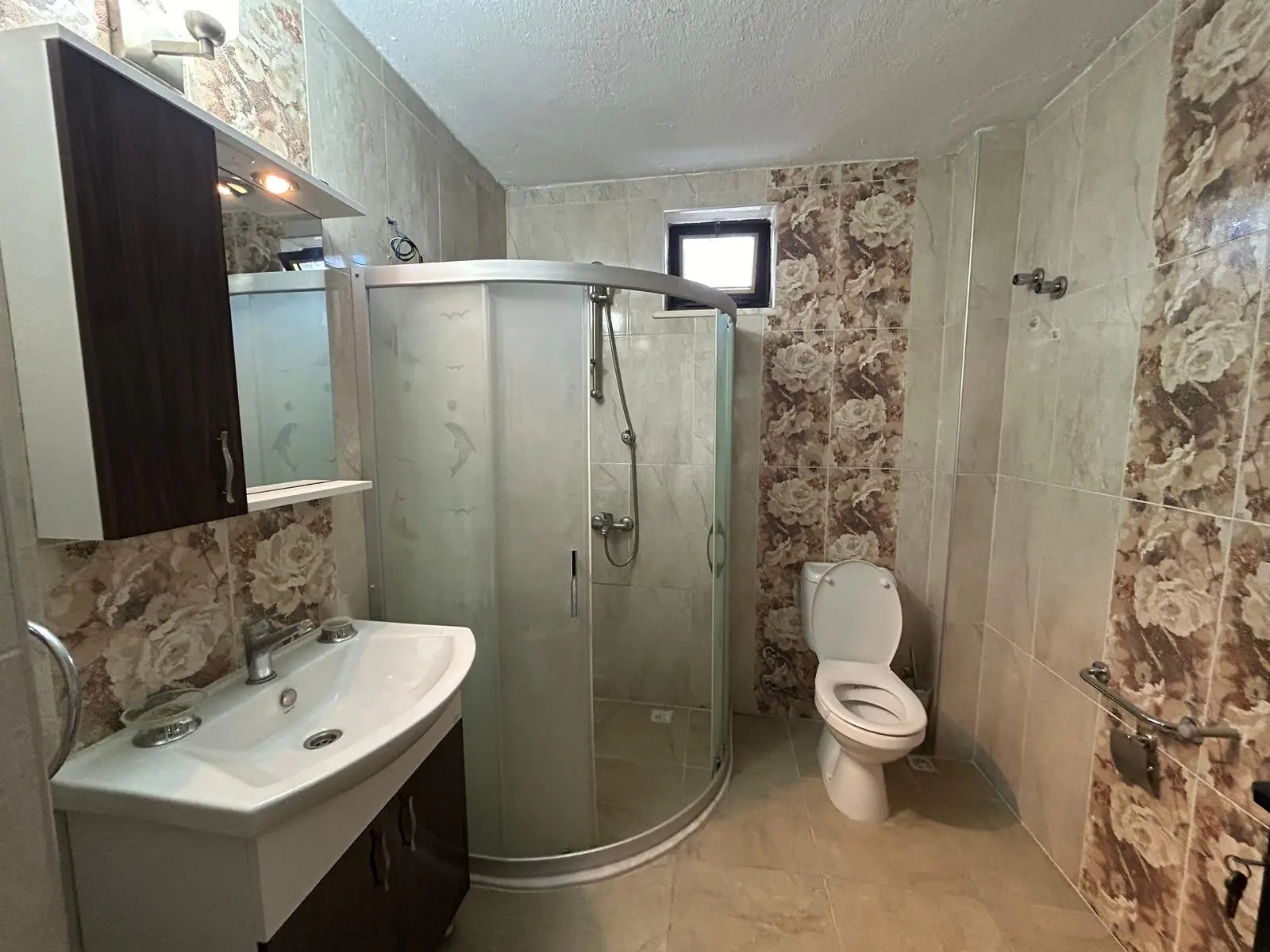 First Floor 3 Bed Apart 21