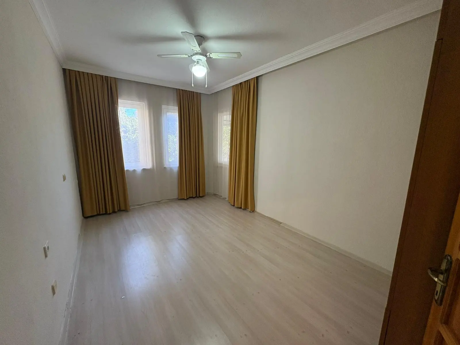 Ground floor 3 bed 11