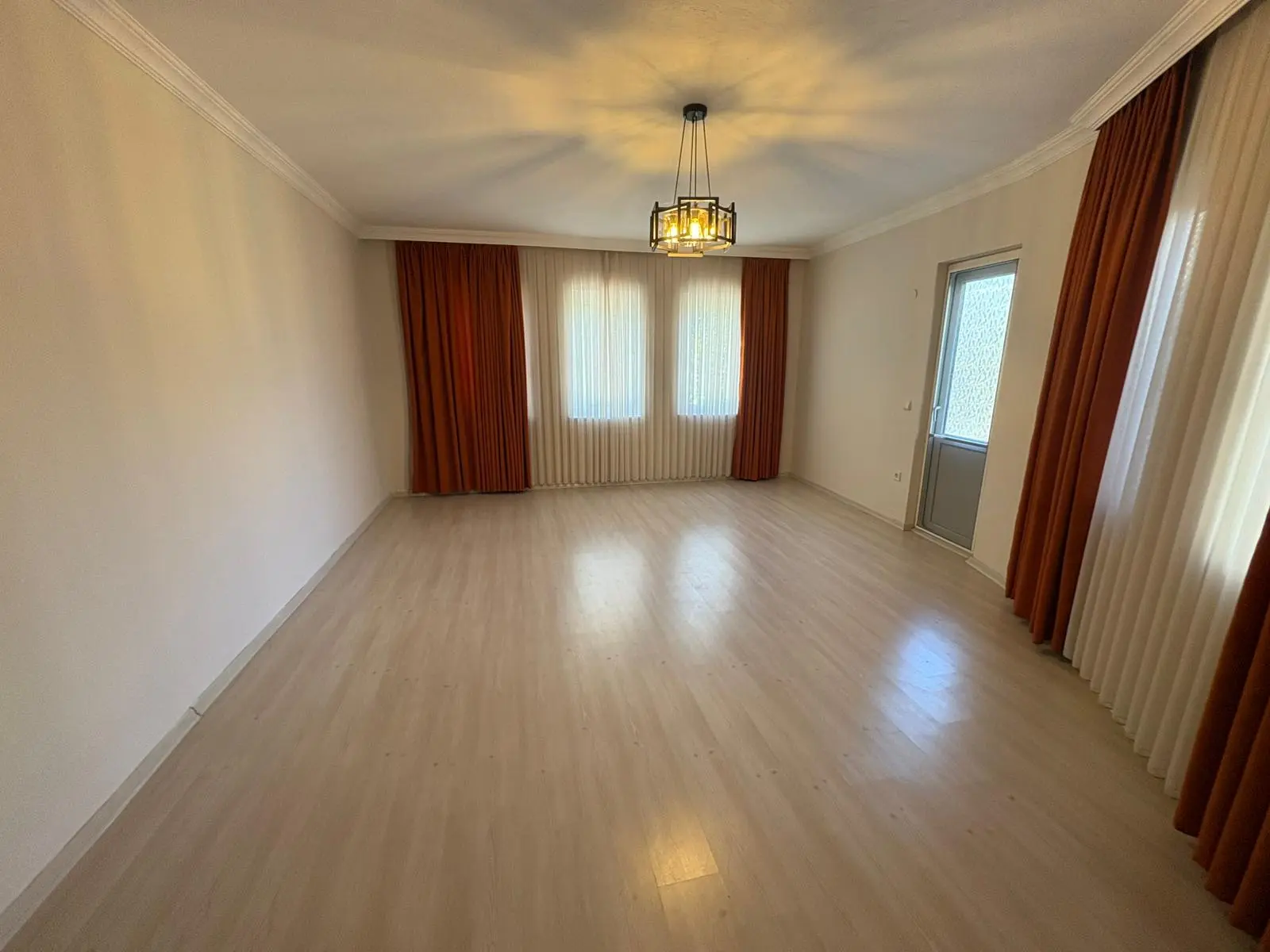 Ground floor 3 bed 131