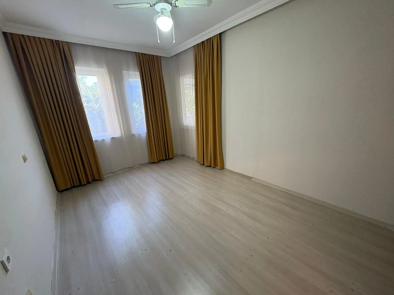 Ground floor 3 bed 181